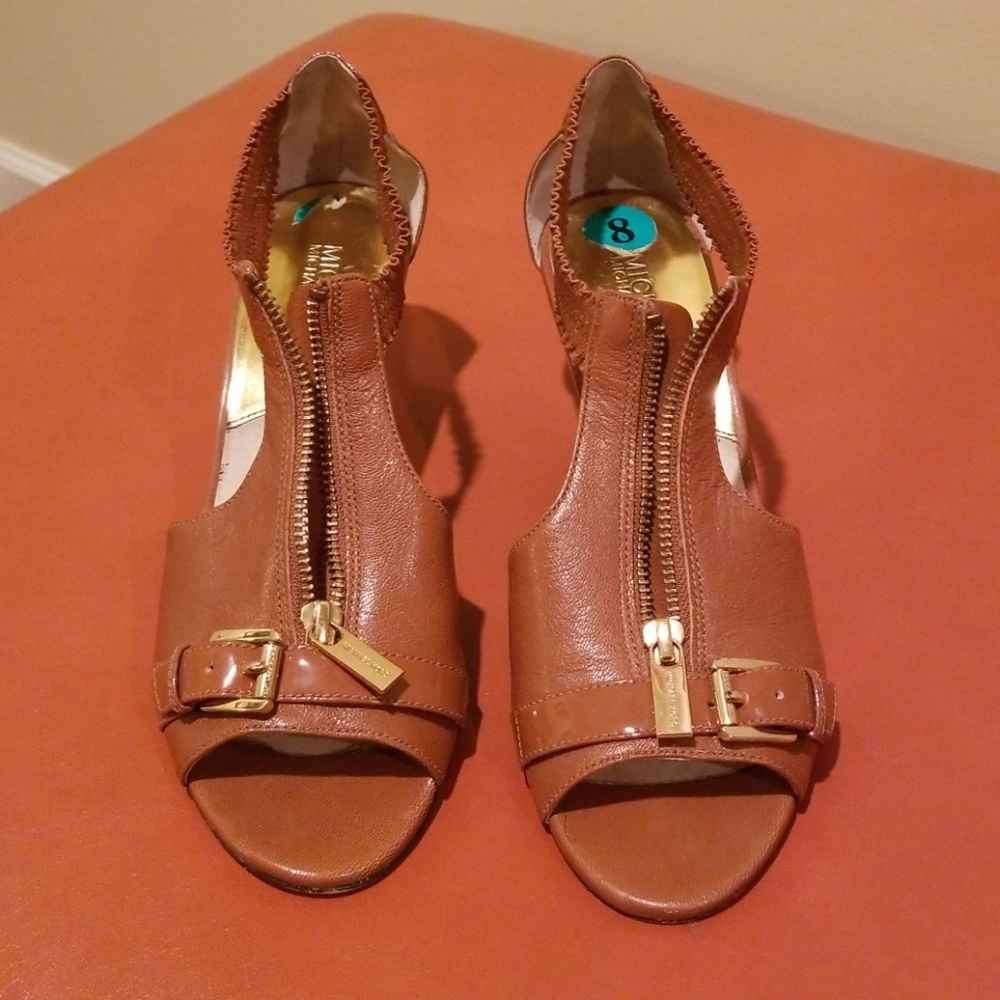 MK Wedges